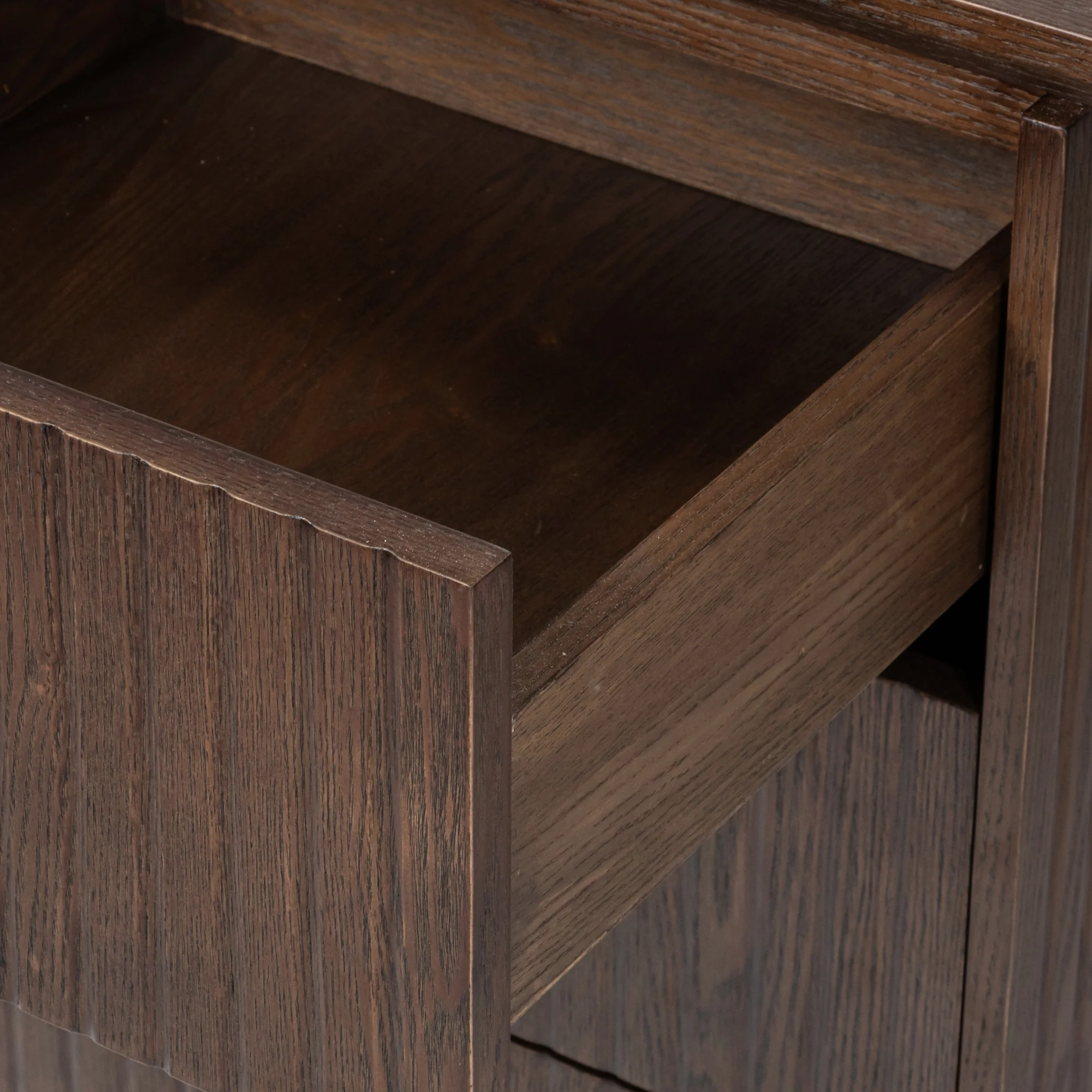Payton Benjamin Ripple Grand Office Desk RHF Drawer Walnut - Image 8